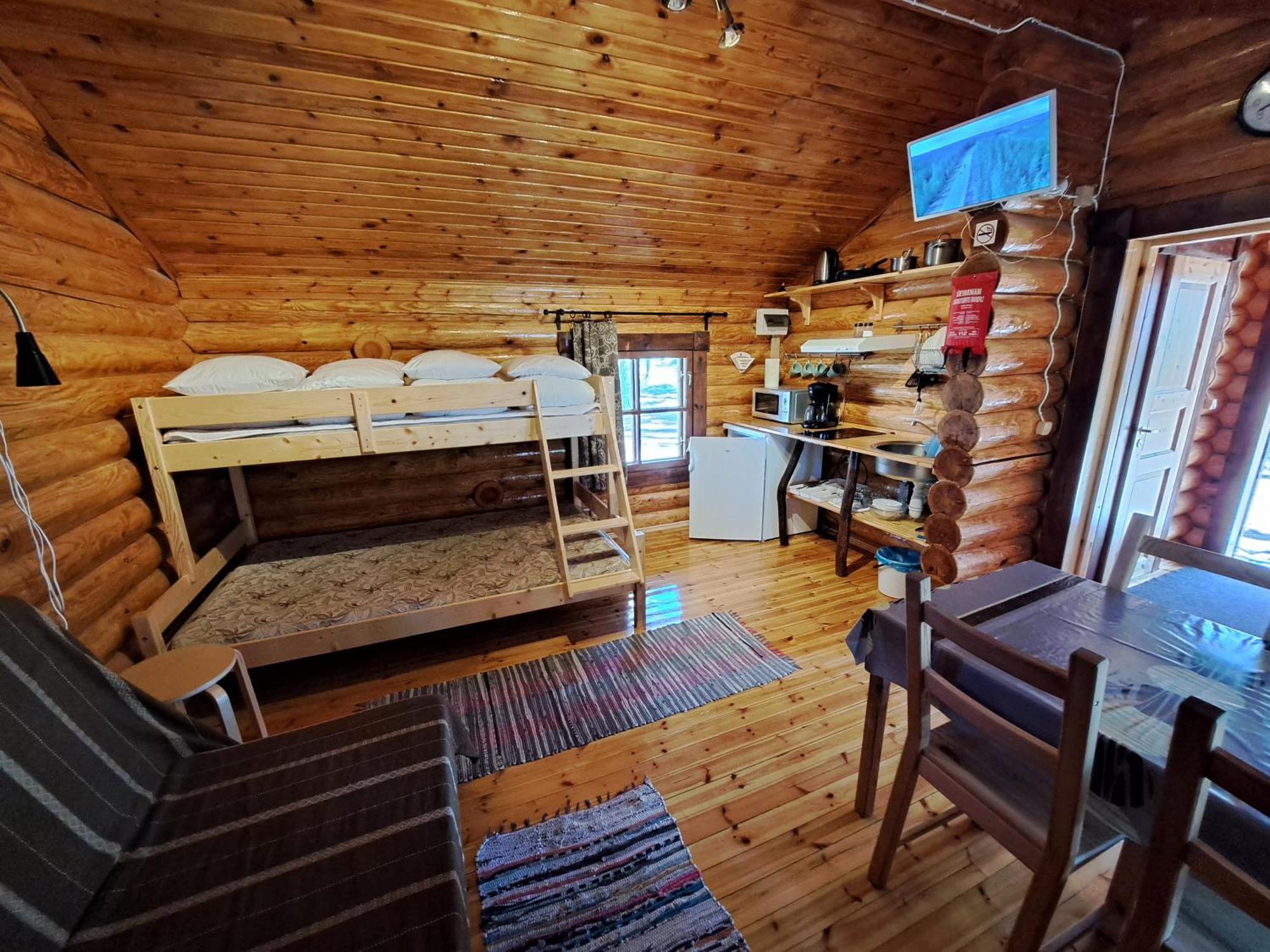 Hotel Laahtanen Camping Ristijärvi Zimmer foto