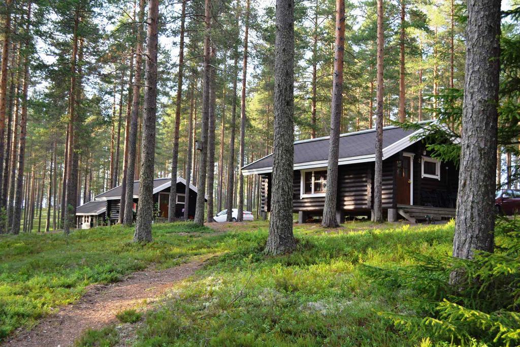 Hotel Laahtanen Camping Ristijärvi Exterior foto